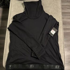 Nike dri-fit sweatshirt